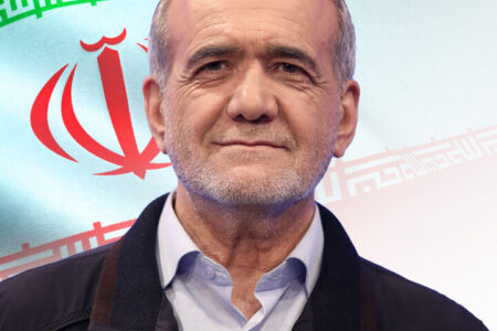 اولین توییت پزشکیان خطاب به مردم: مردم عزیز ایران تنهایم نگذارید