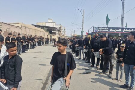سیرجان در تاسوعای حسینی مملو از غم وماتم شد