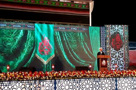 اجلاسیه پیرغلامان حسینی در جوار مزار حاج قاسم آغاز به کار کرد | خبر کرمان