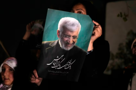 معاریو: انتخاب جلیلی ممکن است به نفع اسرائیل باشد چون نشان می‌دهد مذاکره با ایران بیهوده است