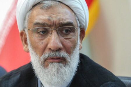 پورمحمدی: باری سنگین بر دوش پزشکیان و چشمانی امیدوار به او دوخته شده است