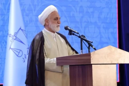 اژه‌ای پدیده شده است