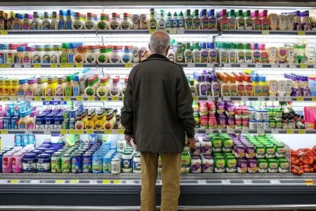 مقایسه نرخ بیکاری، تورم و فلاکت در هفت دولت گذشته+جدول