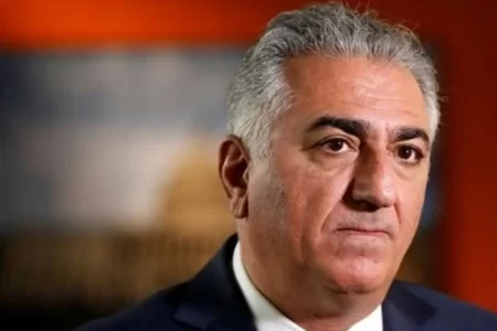 ادعای عجیب رضا پهلوی: فحاشی به رأی‌دهندگان ایرانی در کشورهای مختلف، کار جمهوری اسلامی است!