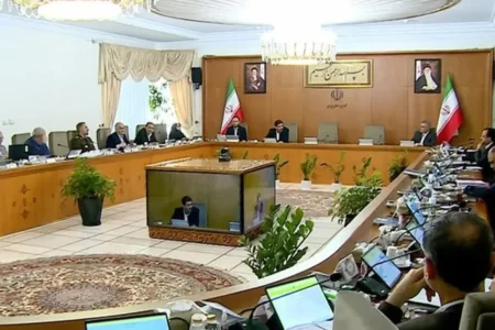 دولت سیزدهم خزانه را با چه مقدار موجودی تحویل دولت پزشکیان می دهد؟