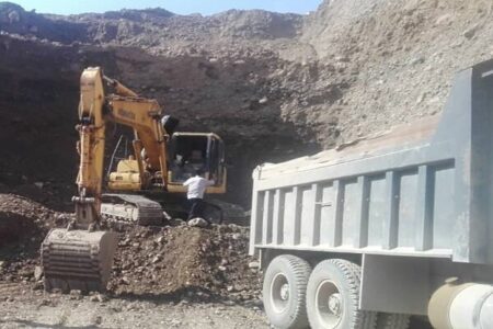 عملیات برداشت از معادن عاج سرام و مهرگان شهربابک توقیف شد | خبر کرمان