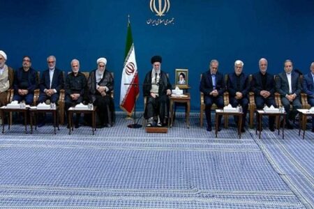 نخستین دیدار هیئت دولت چهاردهم با رهبر انقلاب | اخبار سیاسی