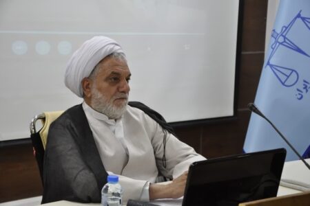 بیمه‌ها باید به تعهدات خود در قبال مراکز درمانی پایبند باشند | خبر کرمان