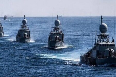 نیروی دریایی ارتش اقتدار جمهوری اسلامی را به رخ جهانیان کشید | خبر کرمان