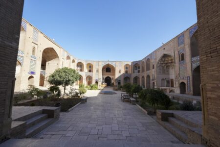 آغاز مرمت کاروانسرای تاریخی گنجعلی‌خان شهر کرمان | خبر کرمان