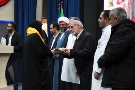 آیین بزرگداشت روز پرستار با حضور فرمانده نیروی قدس سپاه در بیمارستان حضرت بقیه‌الله الاعظم (عج) +عکس