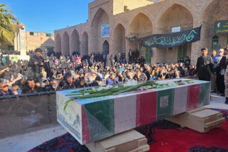 پیکر شهید گمنام در روستای ده زیار آرام گرفت | خبر کرمان