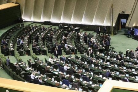 پایان نهمین روز بررسی لایحه بودجه ۱۴۰۴ در صحن مجلس