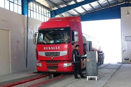 مراجعه خودروهای سنگین به مراکز معاینه فنی کرمان ۱۵ درصد افزایش یافت | خبر کرمان