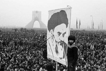 روزشمار انقلاب اسلامی؛ ۱۲ بهمن ۱۳۵۷ | اخبار سیاسی