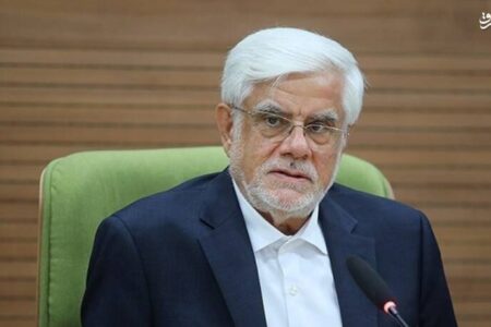 تأکید عارف بر ارتقاء سطح مبادلات اقتصادی با قزاقستان