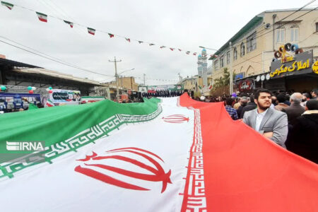 دعوت از اهالی دیار سردار دل‌ها برای حضور چشمگیر در راهپیمایی ۲۲ بهمن | خبر کرمان