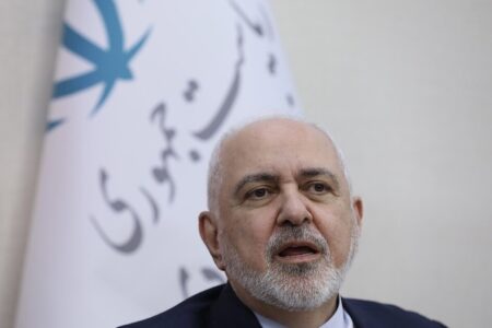 ظریف: به جلسه دولت می‌روم تا شایعه عزل من تقویت نشود | اخبار اصلاحات