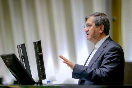 اغلب امضاکنندگان استیضاح همتی عضو جبهه پایداری هستند | اخبار اصلاحات