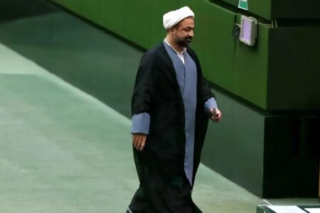 پای حمید رسایی به هیات نظارت بر رفتار نمایندگان باز می شود؟ / احتمال ورود مراجع قضایی به اقدام جنجالی نماینده تندرو مجلس | اخبار اصلاحات