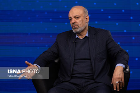 منادی: کمیسیون آموزش حادثه واژگونی اتوبوس دانش‌آموزان کرمانی را بررسی می‌کند | اخبار کرمان و شهرستان ها