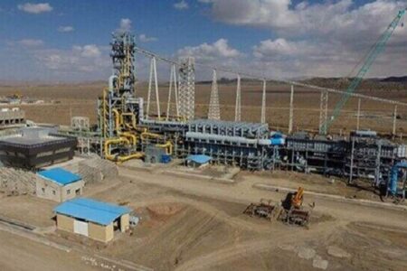 احداث نیروگاه خورشیدی ۵۰ هکتاری
