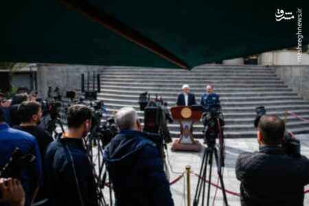 عکس/ اعضای هیأت دولت در جمع خبرنگاران