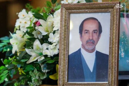 عکس/ حضور چهره‌ها در مراسم ختم "محمدهادی چمران"