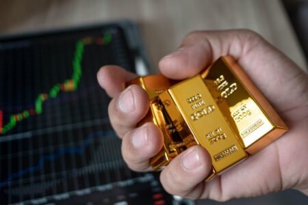 قیمت جهانی طلا امروز بیستم بهمن ۱۴۰۳ | اخبار اصلاحات