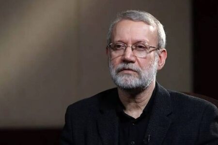 یکی از مشکلات کشور ما نبود احزاب پدر و مادردار است/ پیشنهاد آمدن بشار به ایران بعد از سقوط صحت ندارد