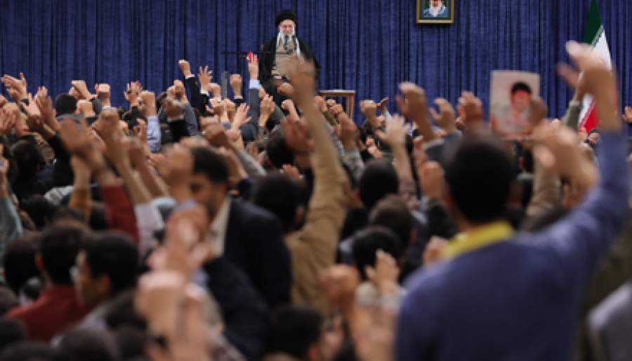 دیدار رمضانی دانشجویان با رهبر انقلاب | اخبار سیاسی