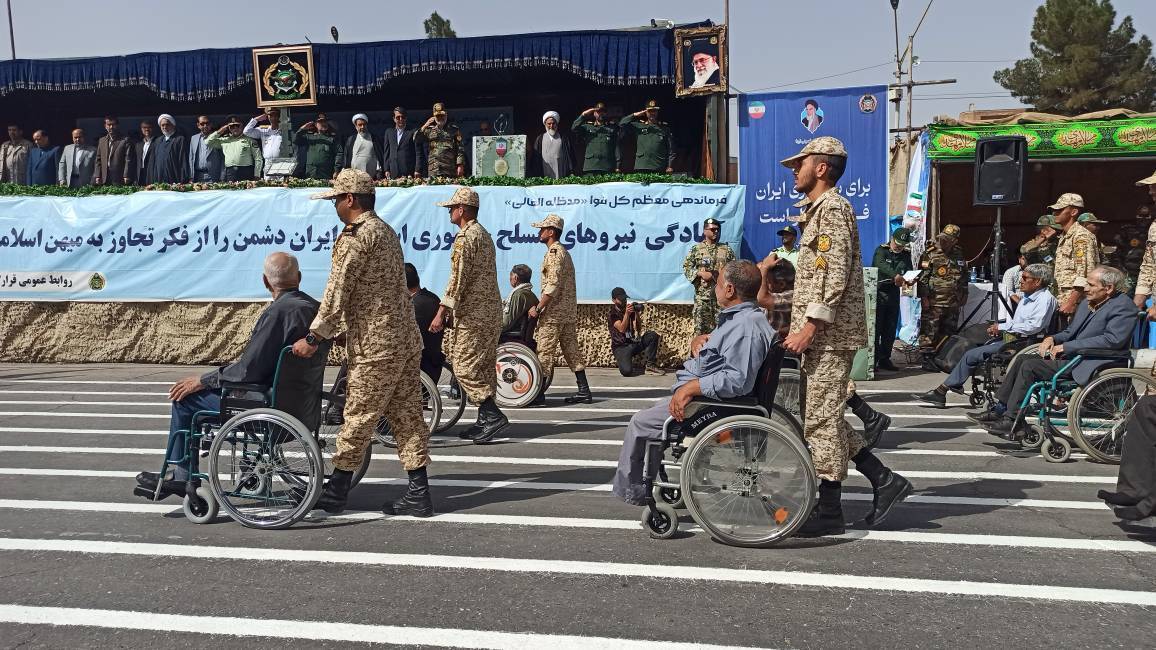 ارتش؛ دژِ استوارِ ملت | خبر کرمان