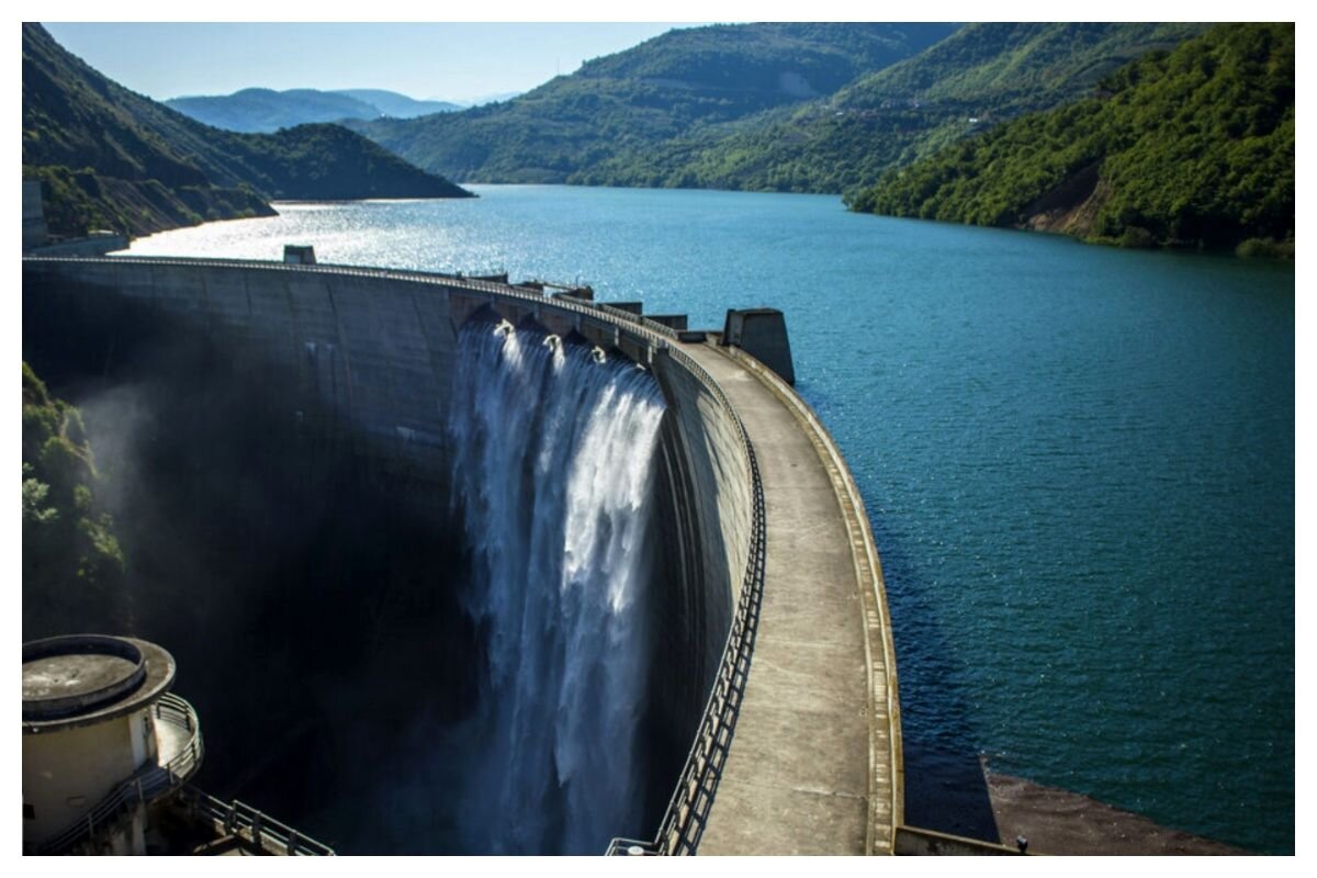 تدوین طرح‌های جامع مدیریت منابع آب در مناطق بحرانی کرمان | خبر کرمان