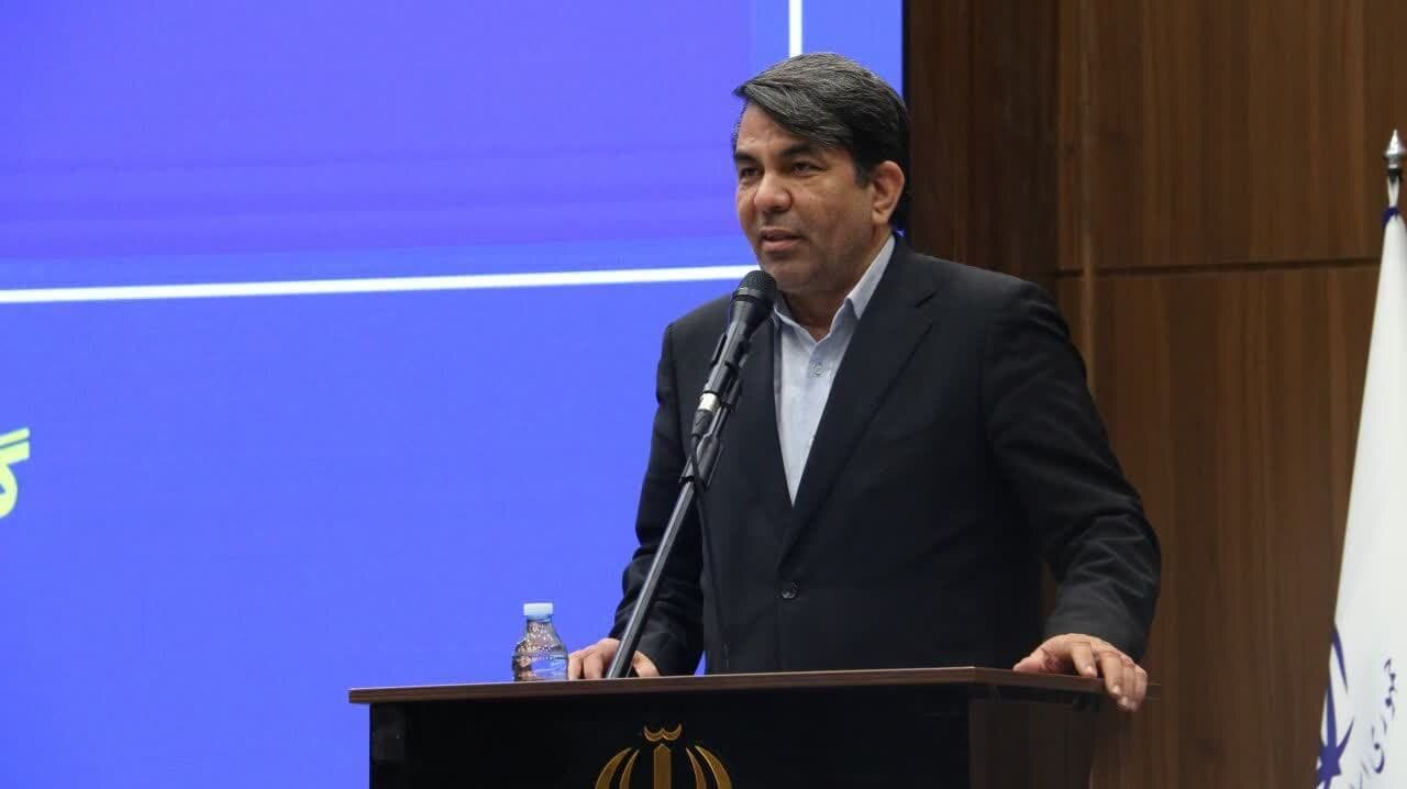 استاندار کرمان: شوراها گسترده‌ترین شبکه مشارکت عمومی؛ لزوم تمرکز بر سرمایه‌گذاری و چشم‌انداز ۲۰ ساله شهرها | خبر کرمان