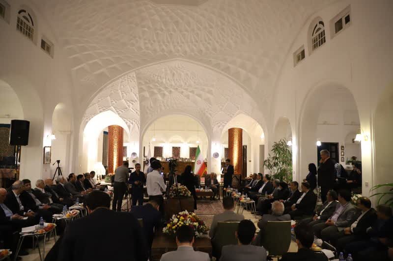 برگزاری نشست فعالان گردشگری یزد و کرمان در مکانی خاص | اخبار کرمان و شهرستان ها