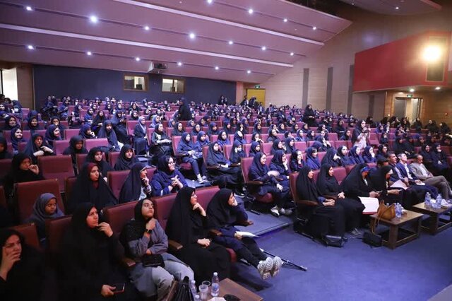 تشکیل کارگروه دائمی دختران نوجوان و جوان در کرمان | اخبار کرمان و شهرستان ها