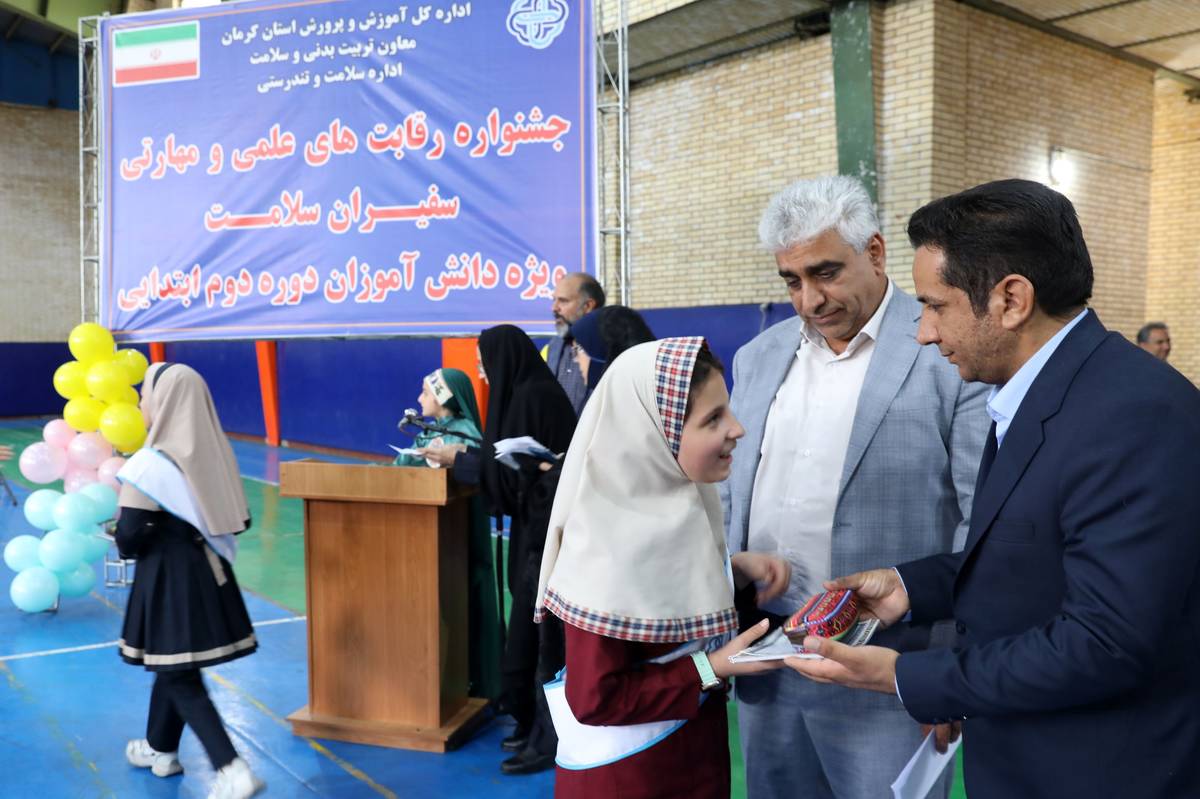 دانش‌آموزان سفیران اصلی سلامت در جامعه هستند