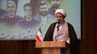 نماینده ولی فقیه در استان کرمان: عرصه خدمت‌رسانی در نظام اسلامی، طریق تقرب به پروردگار است