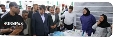 استاندار کرمان از طرح‌های جهادی سلامت در روستای محمدآباد ساقی انار بازدید کرد