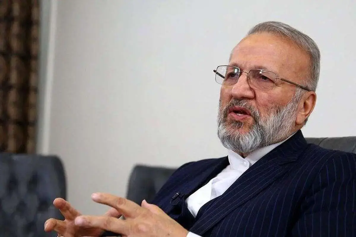 منوچهر متکی: کشورداری و نظام اقتصادی ما از توموری بدخیم رنج می‌برد/  دولت با این سیاق کشورداری، محکوم به شکست است