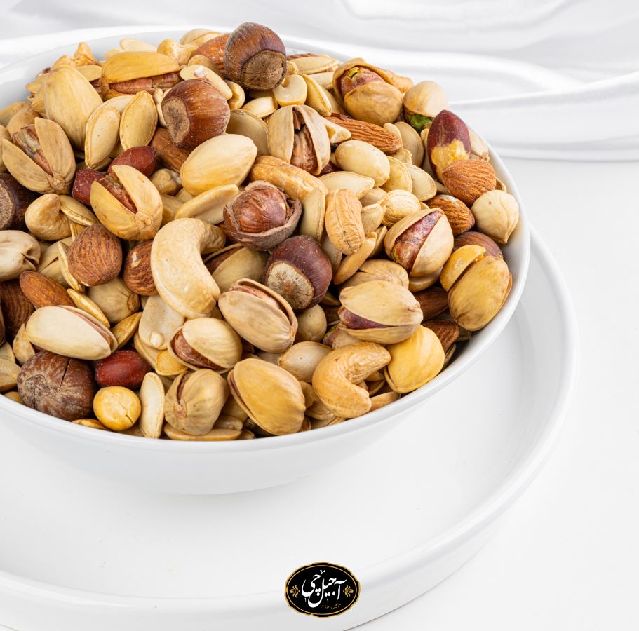 نگهداری از آجیل و خشکبار در فصل تابستان + عکس