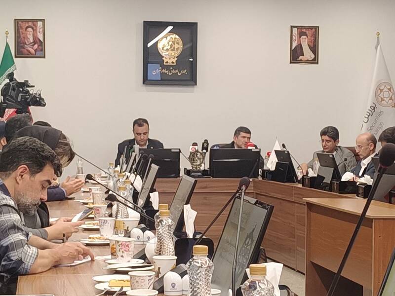 کشتیرانی سال گذشته ۲۷ میلیون تن انواع کالا حمل کرد