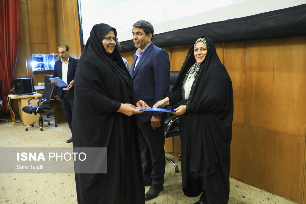 مراسم تجلیل از دست‌اندرکاران ستاد دهه فجر کرمان | اخبار کرمان و شهرستان ها