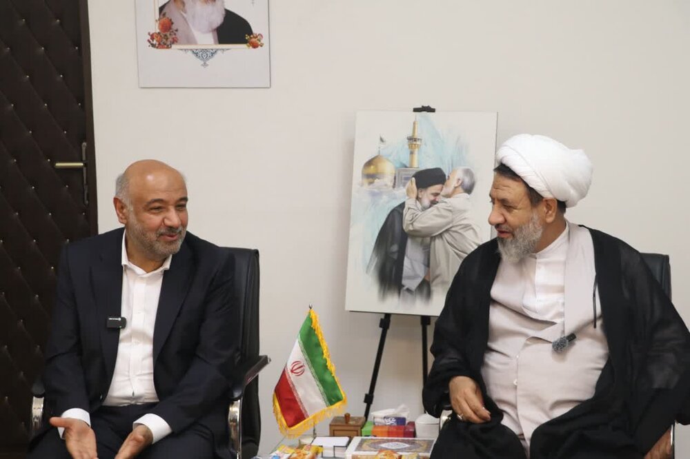 اقتصاد ایران نیازمند تمرکز بر سرمایه داخلی و حمایت هدفمند از اقشار آسیب‌پذیر است | اخبار کرمان و شهرستان ها