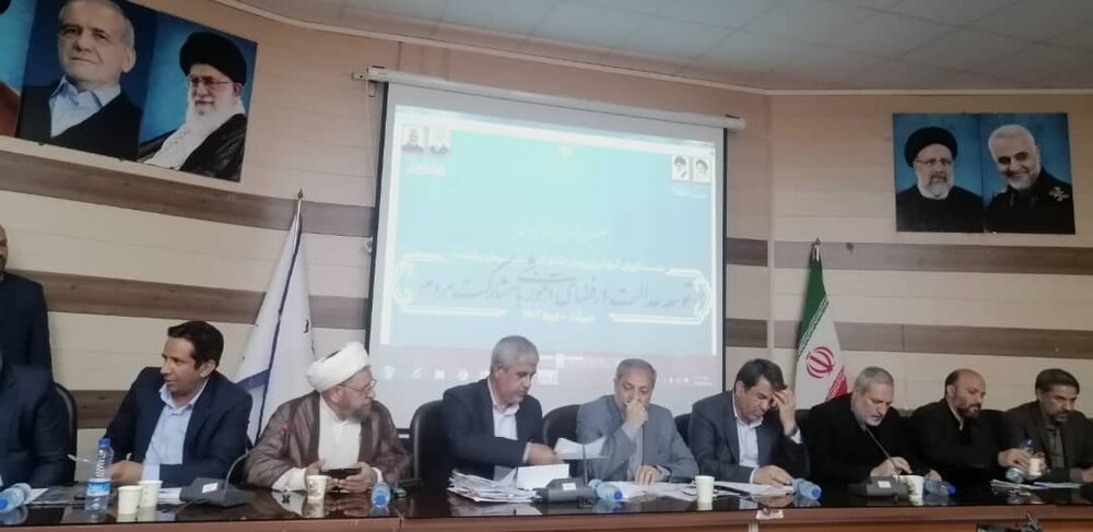 موافقت وزیر با راه‌اندازی مدیریت آموزش و پرورش در بخش اسماعیلی جیرفت با ۸۰۰۰ دانش آموز  | اخبار کرمان و شهرستان ها