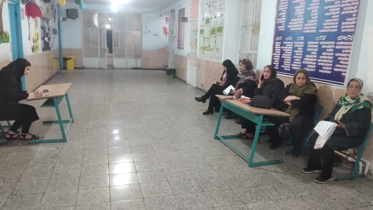 ۷۵ زن در مسیر تولد یک رؤیا | اخبار استان کرمان