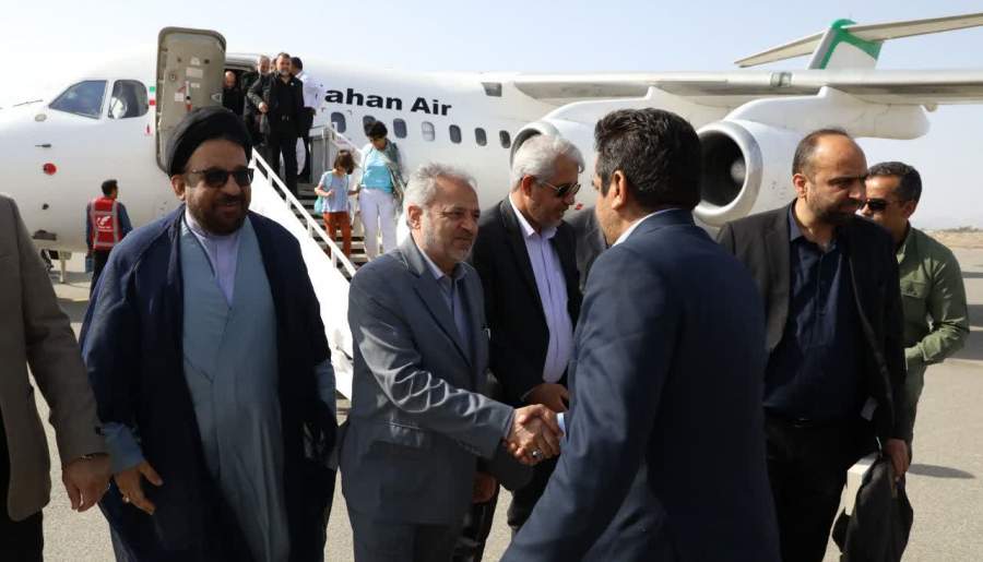 وزیر آموزش و پرورش وارد جیرفت شد
