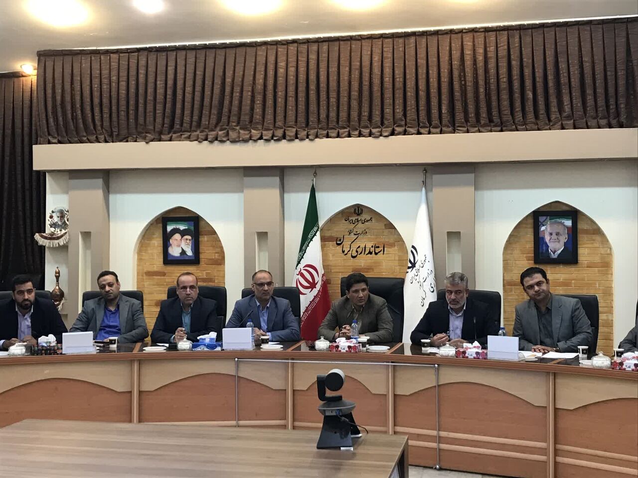 حذف واسطه‌ها از لباس فرم مدارس؛ نرخ‌گذاری کالاهای اساسی در کرمان نهایی می‌شود | خبر کرمان