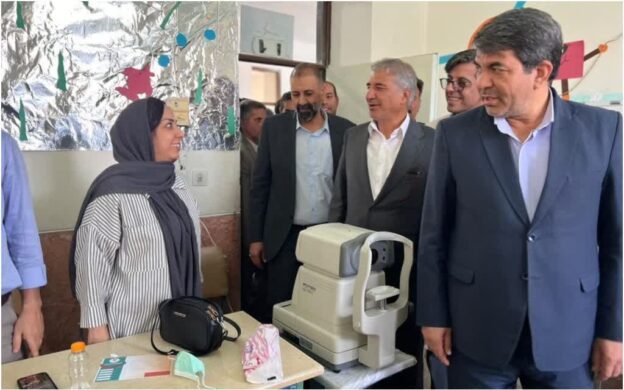 بازدید استاندار کرمان از طرح‌های جهادی روستای محمد‌آباد ساقی شهرستان انار