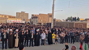 چاوش محرم در دارالحسین(ع) سیرجان؛ طنین عشق حسینی پیش از آغاز ماه عزا